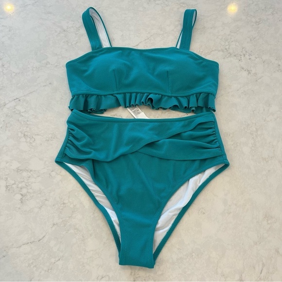 Cupshe Other - NWT Cupshe teal, ribbed, ruffled, high wasted bikini, size large.
